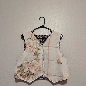 L-XL Handmade Reversible Vest 🧚🫶🏼✨🌿🌸